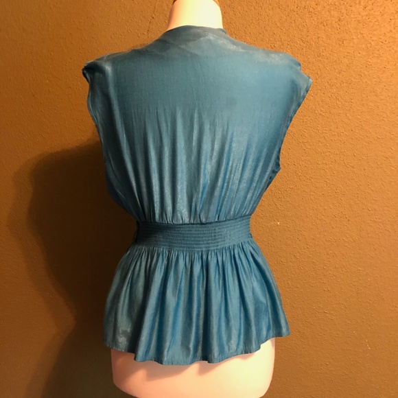 Beautiful Blue Silk/Cotton blend top - Picture 3 of 6